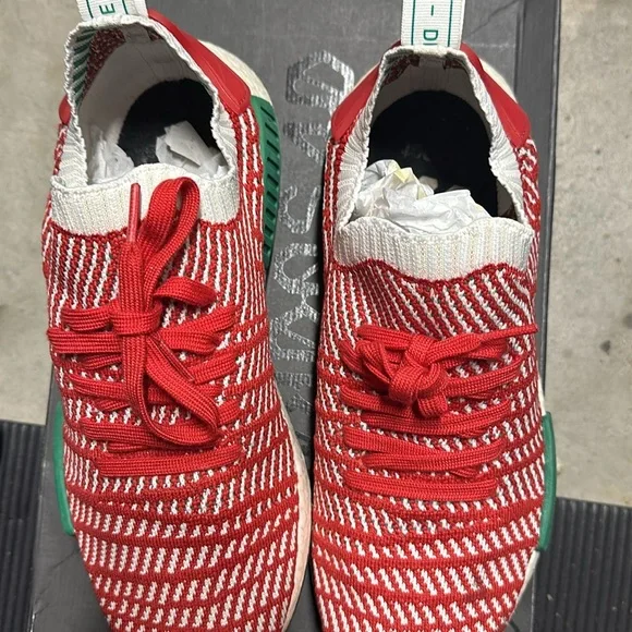 Adidas NMD R1 STLT PrimeknitChristmas size 9